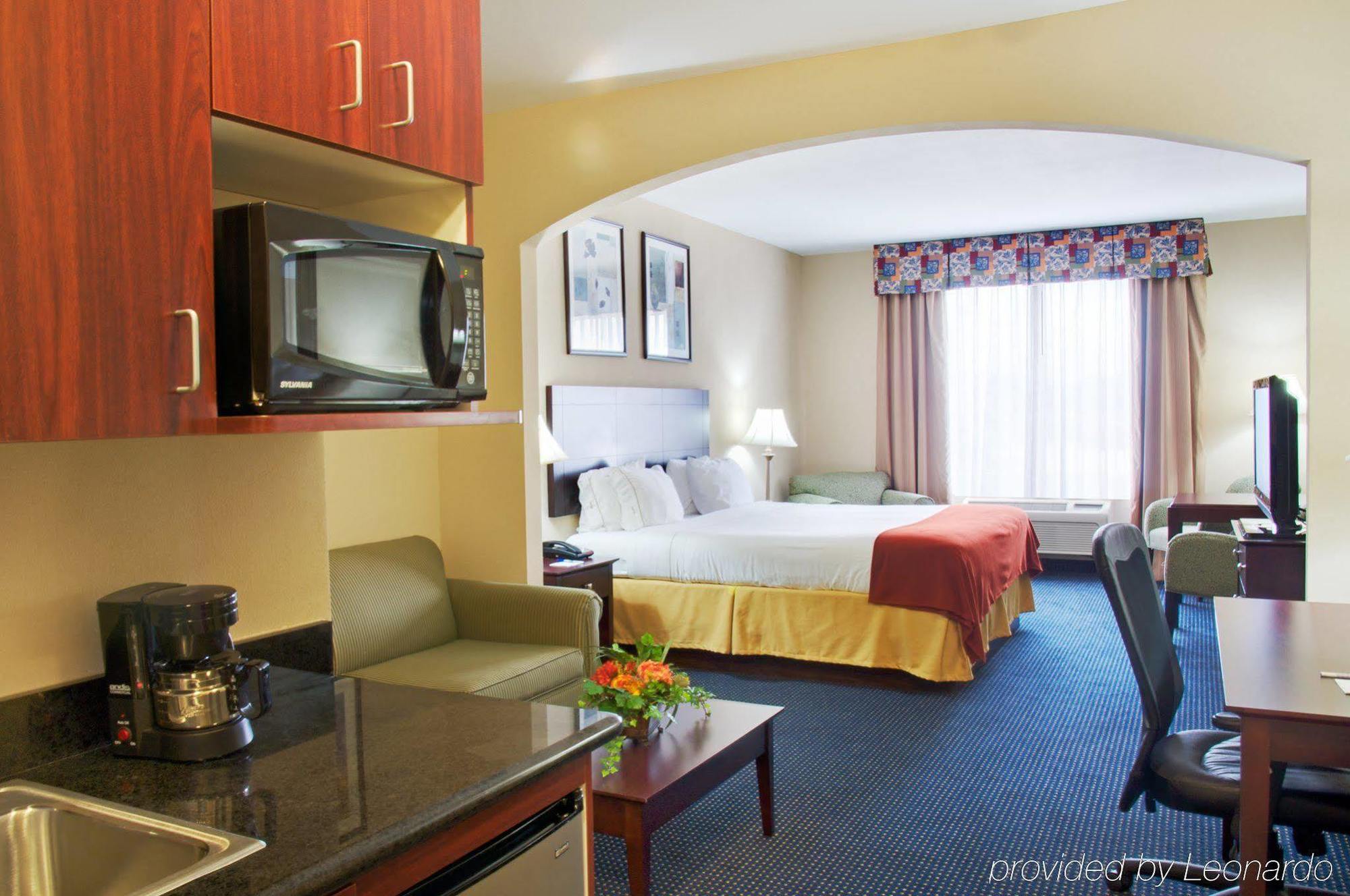 Holiday Inn Express Hotel And Suites Orange, An Ihg Hotel Kamer foto